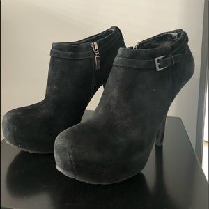 Guess booties